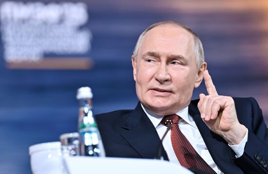 SPIEF-2025. Plenary Session
