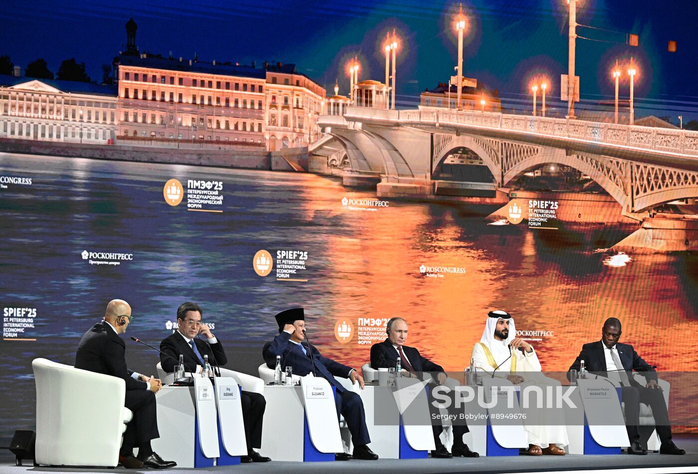 SPIEF-2025. Plenary Session