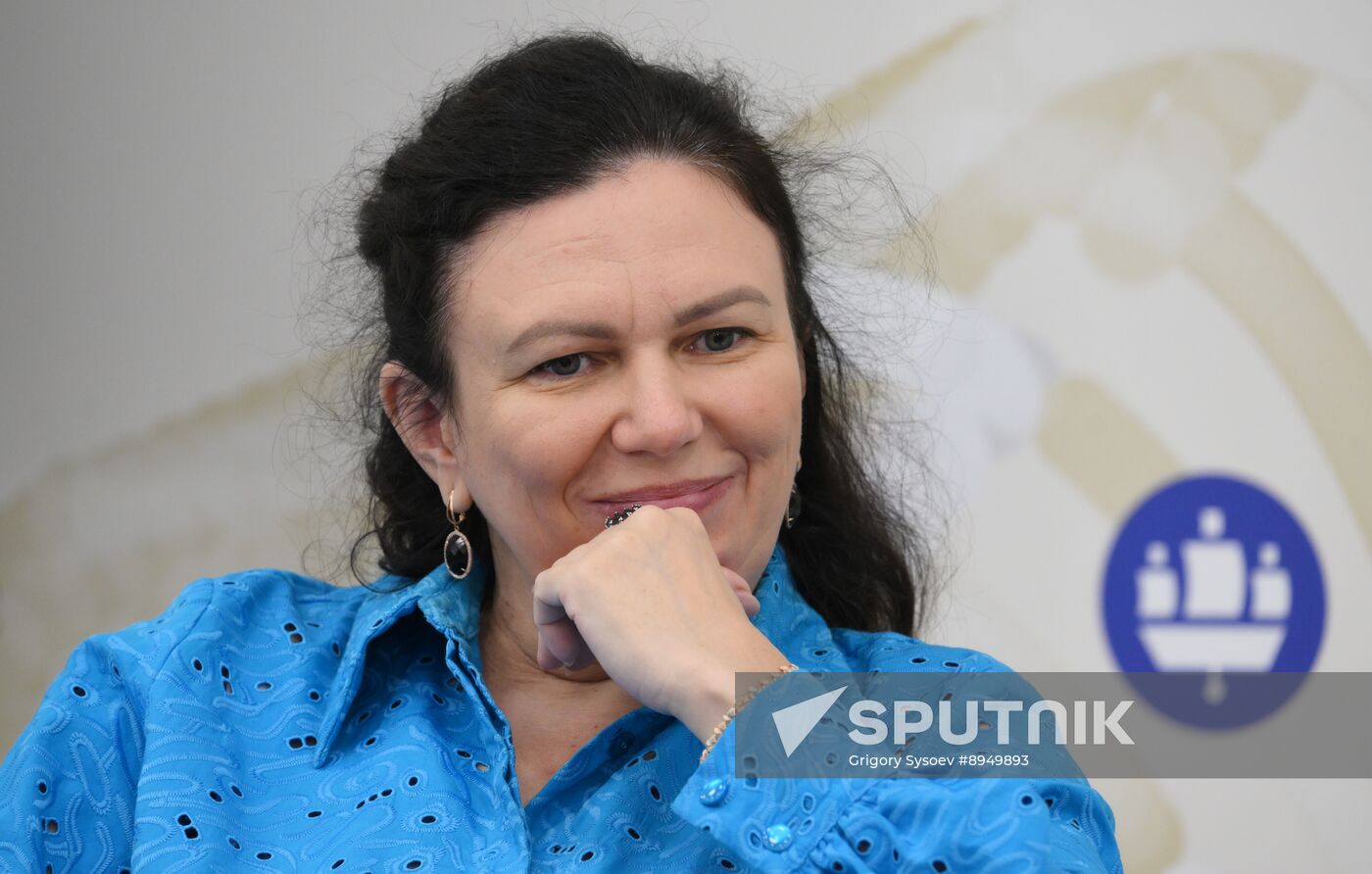 SPIEF-2025. Human Resources for Foreign Economic Activities: The Choice of a New Generation?