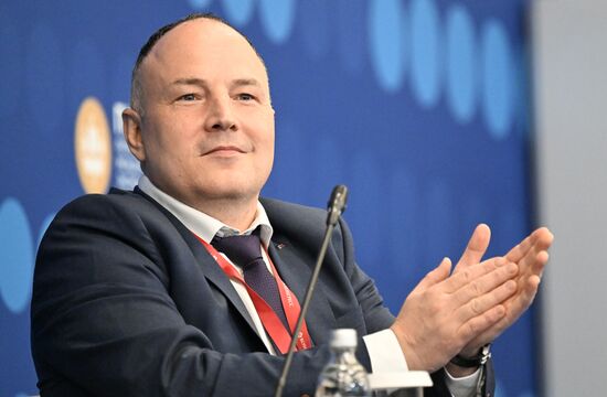 SPIEF-2025. Online Marketplaces as a Driver of Sustainable Economic Development in Russia’s Regions: Opportunities for Promoting Domestic Brands