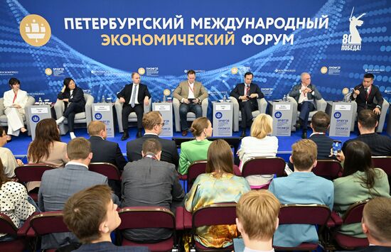 SPIEF-2025. Online Marketplaces as a Driver of Sustainable Economic Development in Russia’s Regions: Opportunities for Promoting Domestic Brands