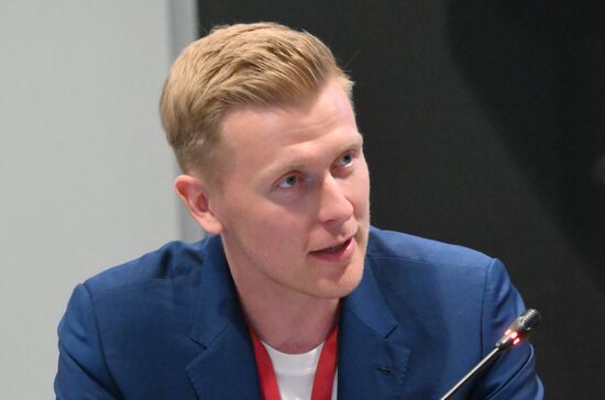 SPIEF-2025. A Masterclass in Cross-Cultural Negotiation: the Students Take on the Experts