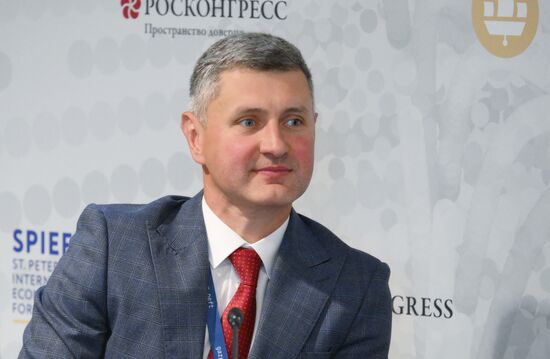 SPIEF-2025. A Masterclass in Cross-Cultural Negotiation: the Students Take on the Experts