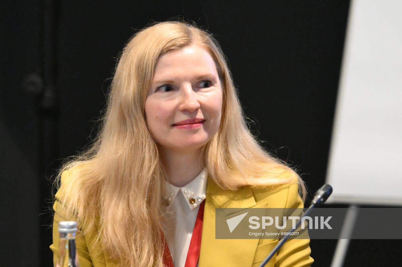 SPIEF-2025. A Masterclass in Cross-Cultural Negotiation: the Students Take on the Experts