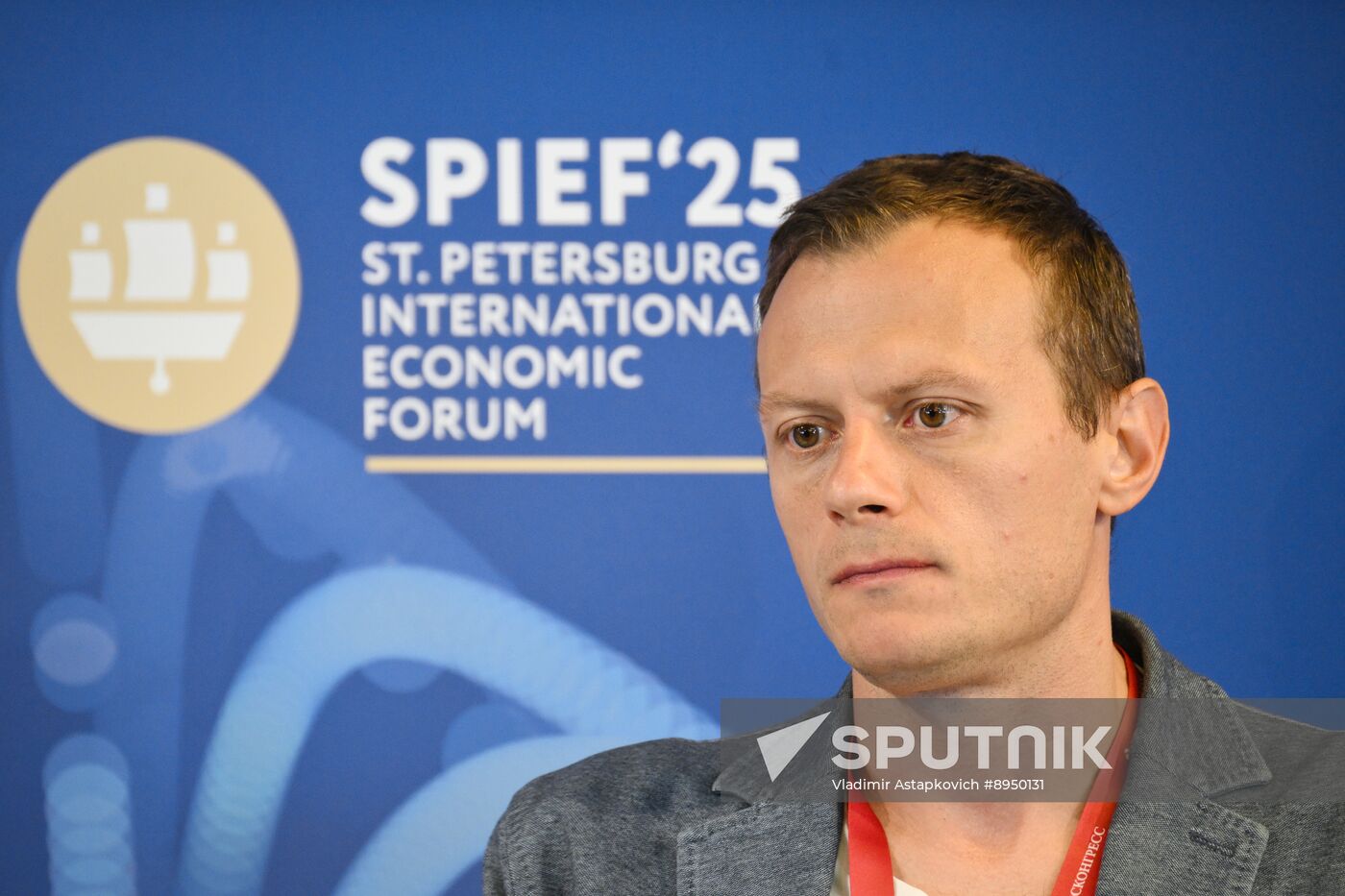 SPIEF-2025. Foresight 2100: Values, Opportunities, and Risks of Development of High-Tech and Artificial Intelligence in a Multipolar World