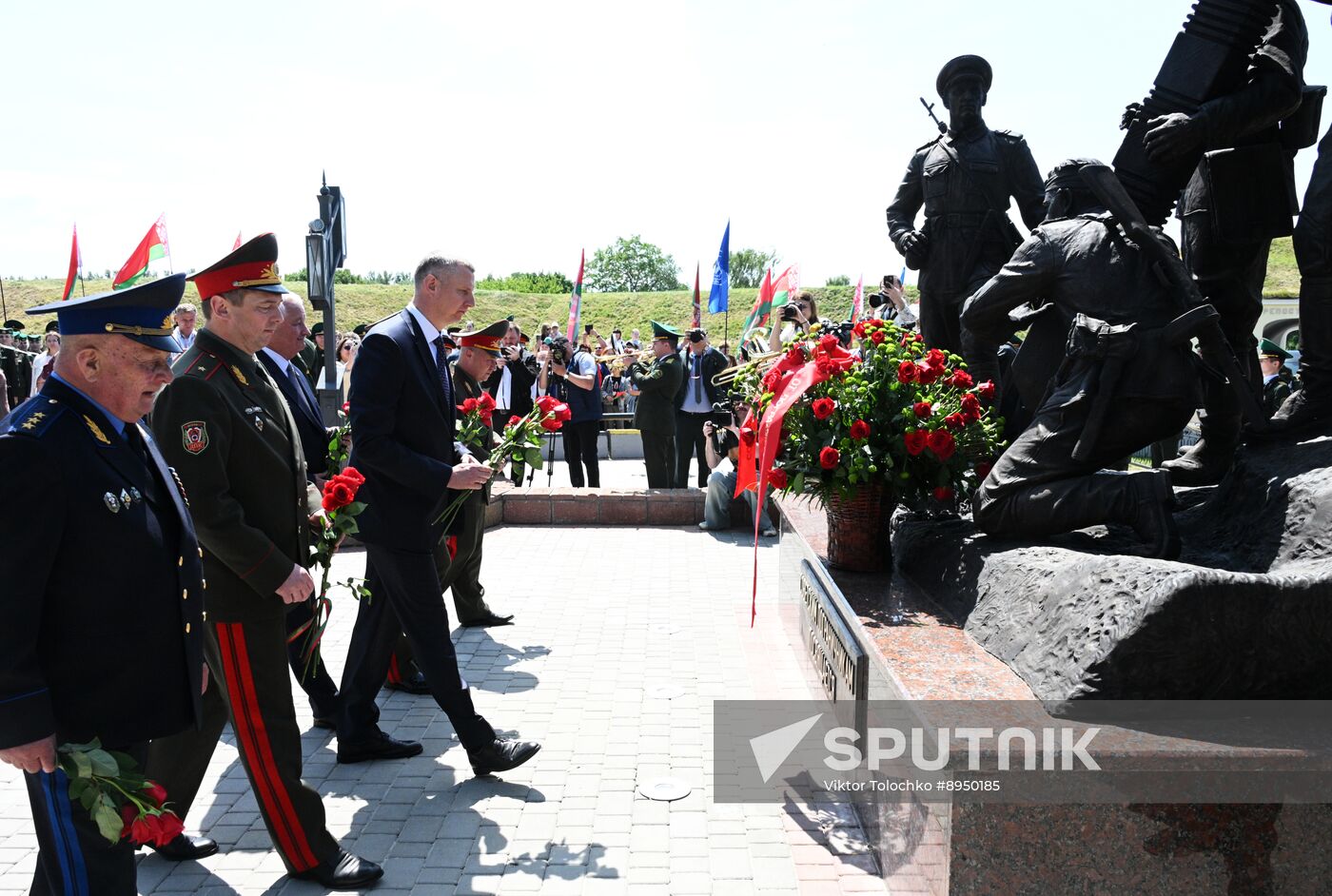 CIS WWII Memory and Sorrow Day