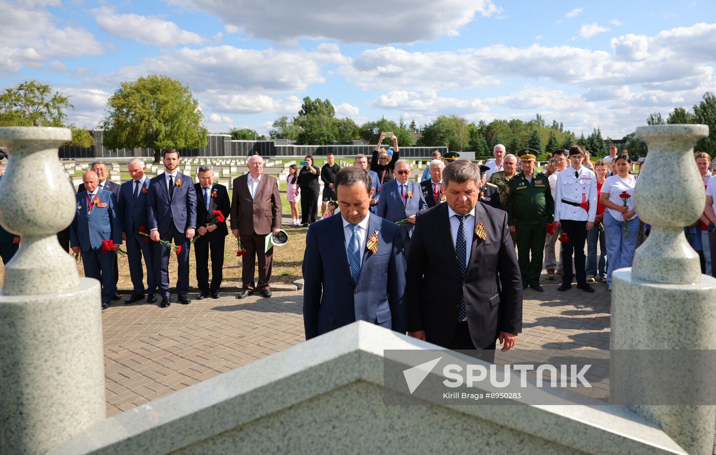 Russia WWII Memory and Sorrow Day Memorial