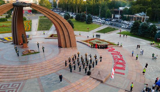 CIS WWII Memory and Sorrow Day
