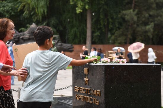 CIS WWII Memory and Sorrow Day