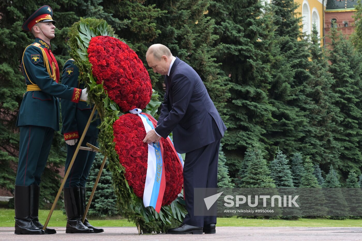 Russia Putin WWII Memory and Sorrow Day