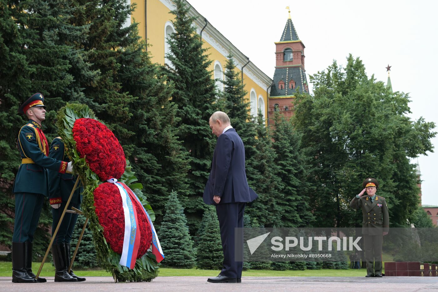 Russia Putin WWII Memory and Sorrow Day