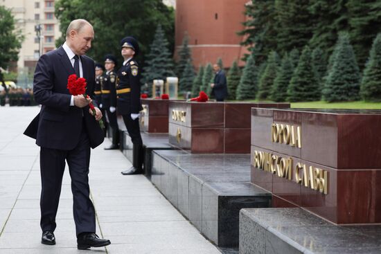 Russia Putin WWII Memory and Sorrow Day