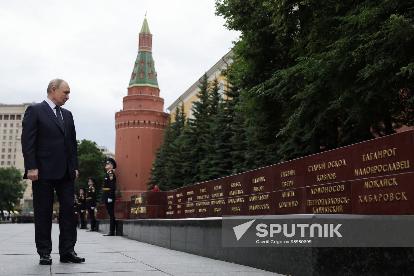 Russia Putin WWII Memory and Sorrow Day