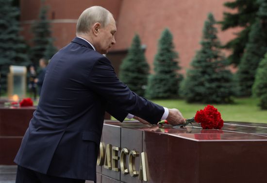 Russia Putin WWII Memory and Sorrow Day