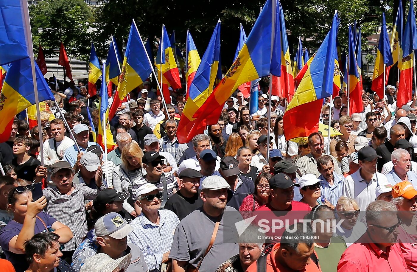 Moldova Opposition Rally