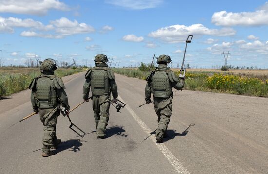 Russia Ukraine Military Operation Demining