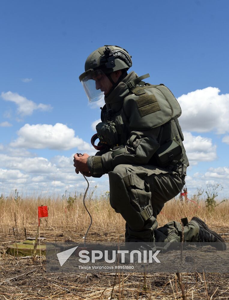 Russia Ukraine Military Operation Demining