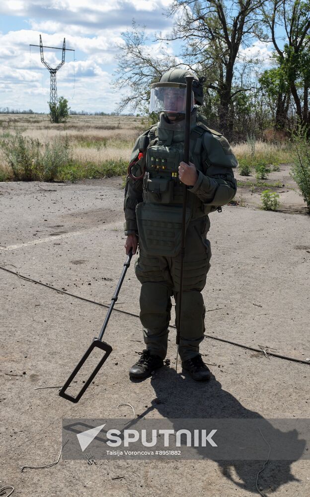 Russia Ukraine Military Operation Demining