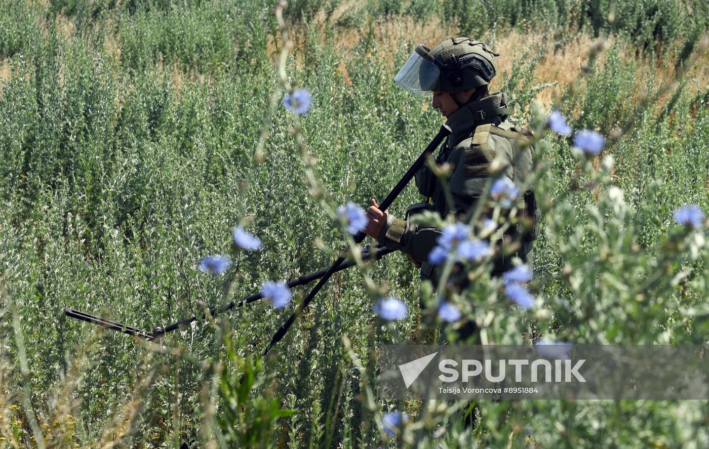 Russia Ukraine Military Operation Demining