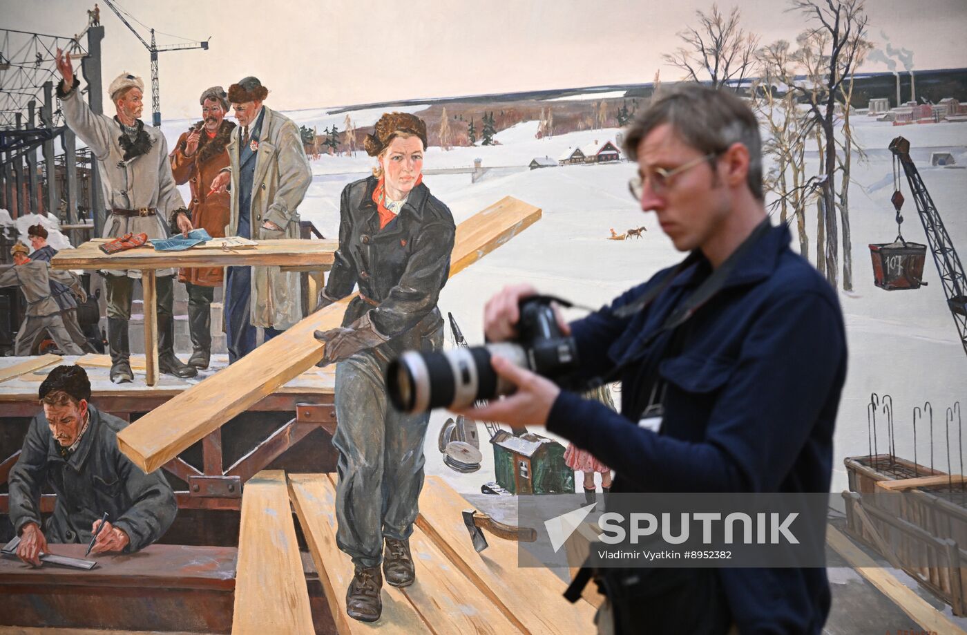 Russia Art Deineka Exhibition