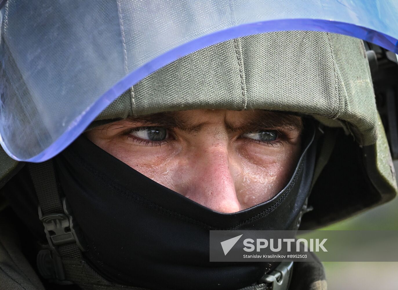 Russia Ukraine Military Operation Selidovo Demining