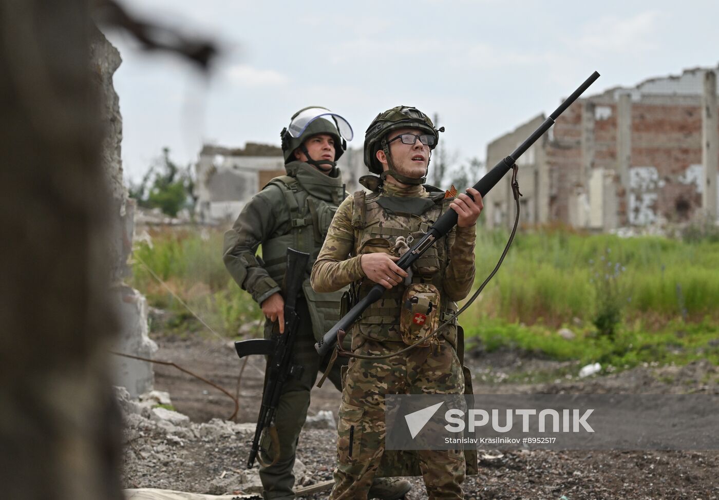 Russia Ukraine Military Operation Selidovo Demining