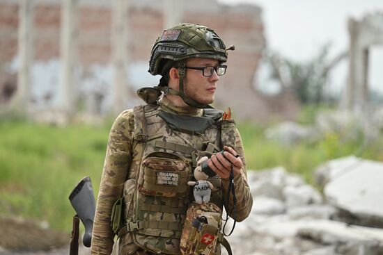 Russia Ukraine Military Operation Selidovo Demining