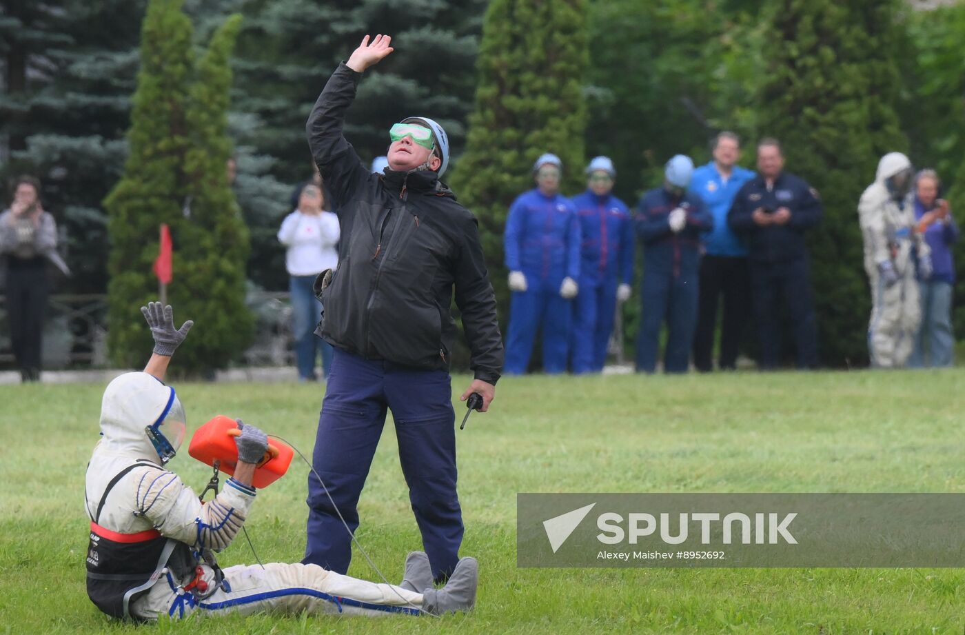 Russia Space Training