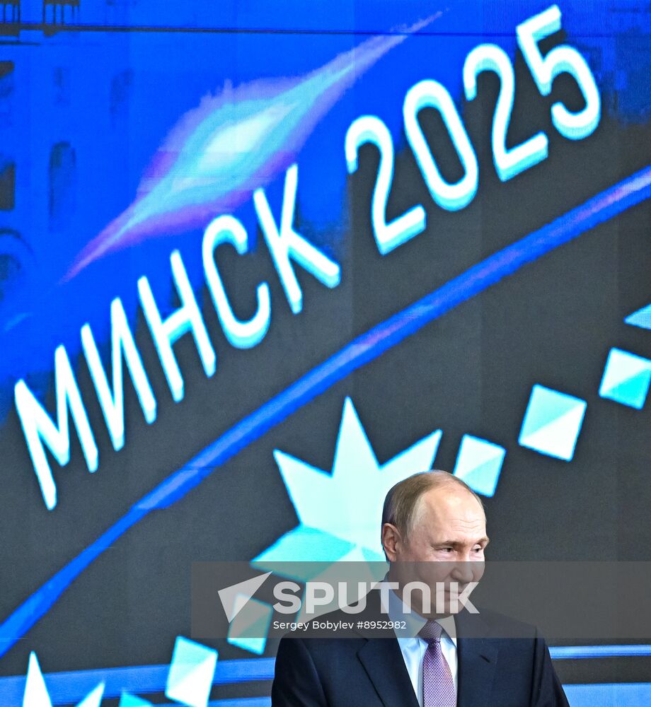 Belarus Putin Eurasian Economic Forum