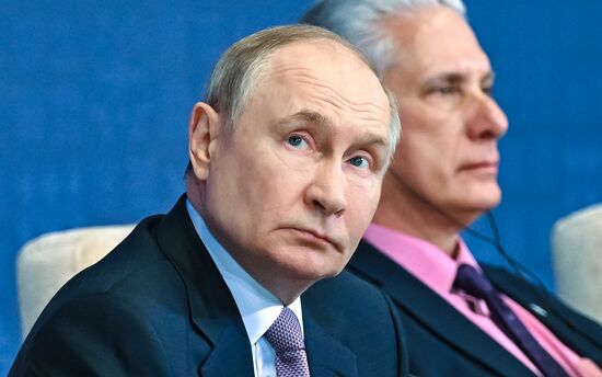 Belarus Putin Eurasian Economic Forum