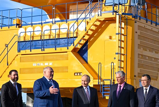 Belarus Putin Eurasian Economic Forum