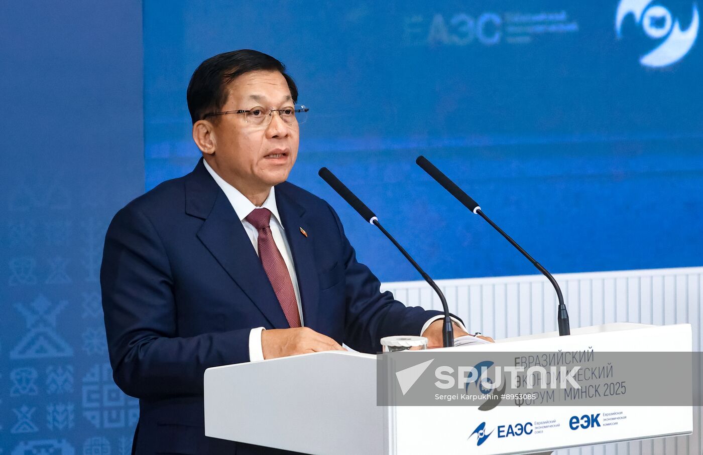 Belarus Putin Eurasian Economic Forum