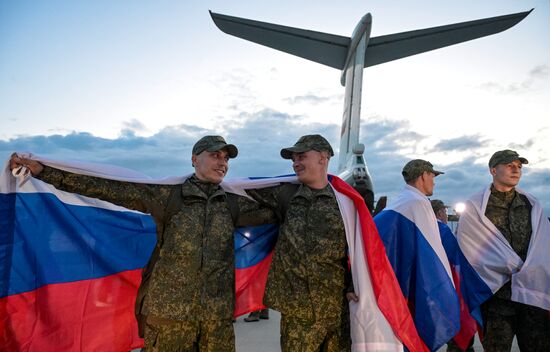 Russia Ukraine Military Operation POWs Exchange