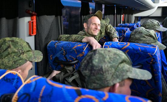 Russia Ukraine Military Operation POWs Exchange