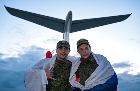 Russia Ukraine Military Operation POWs Exchange