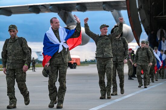 Russia Ukraine Military Operation POWs Exchange