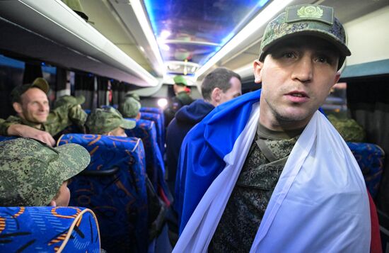Russia Ukraine Military Operation POWs Exchange