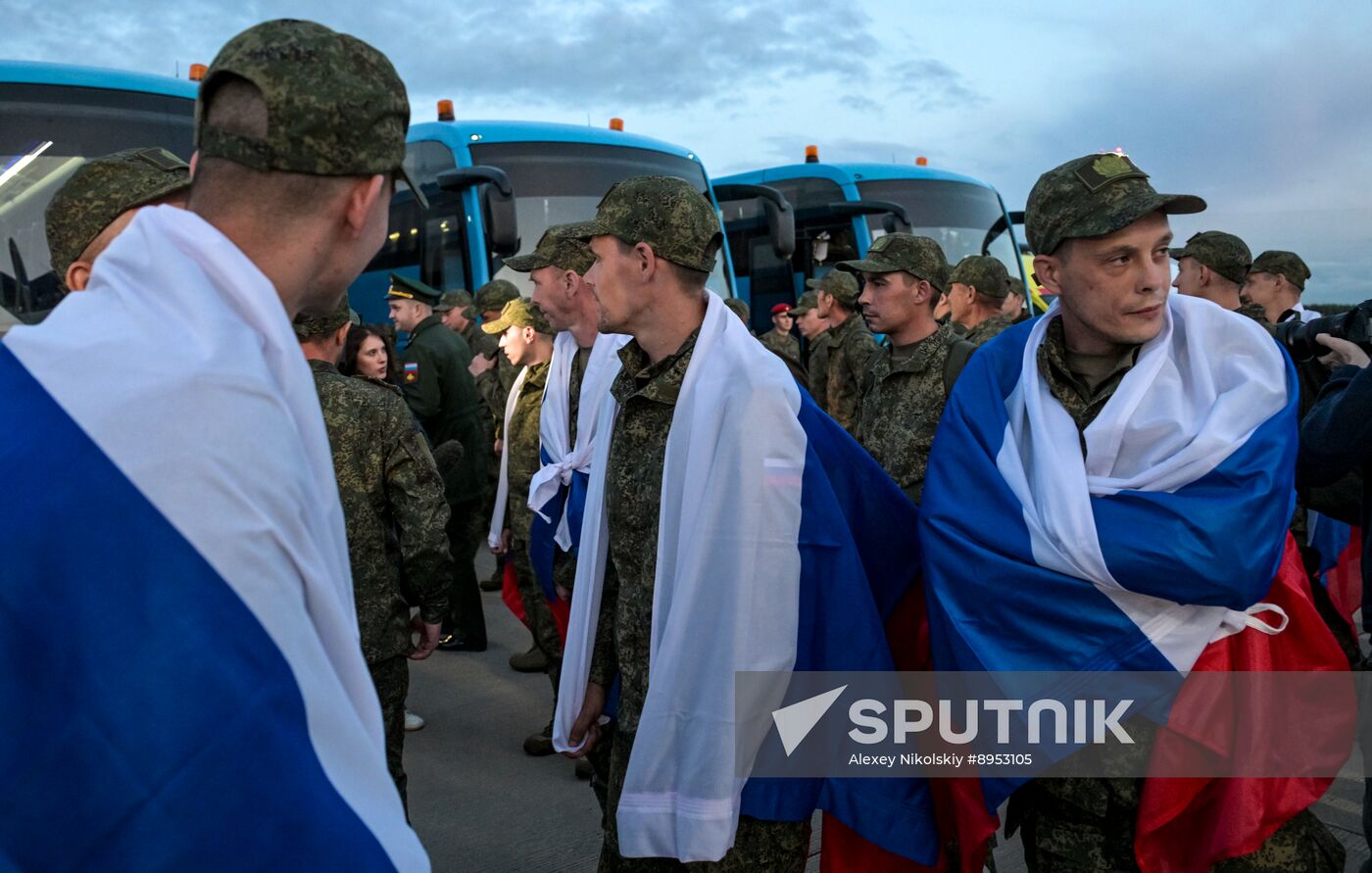 Russia Ukraine Military Operation POWs Exchange