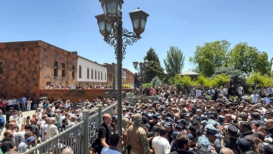 Armenia Religion Archbishop Detention