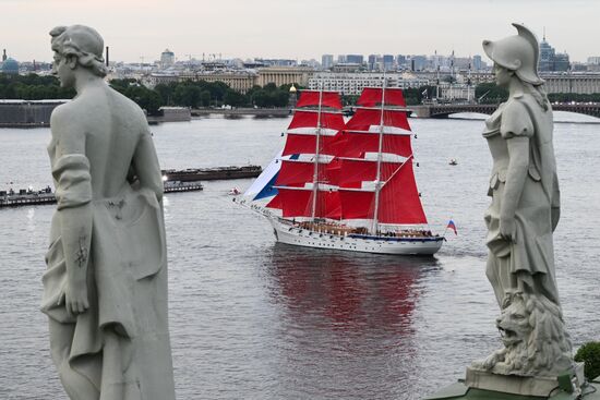 Russia Scarlet Sails Show Rehearsal