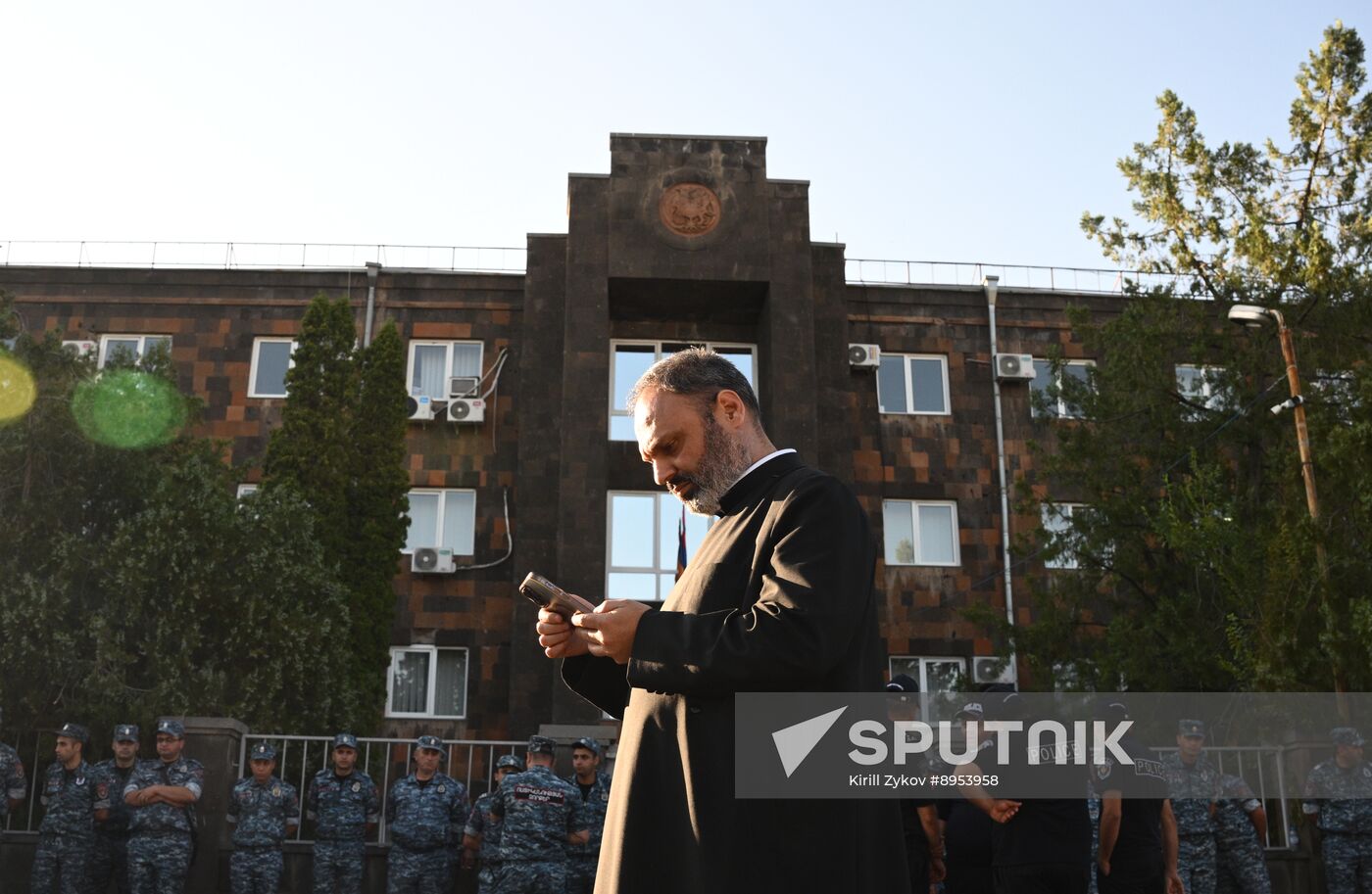 Armenia Religion Archbishop Detention