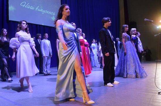 Russia School Graduation
