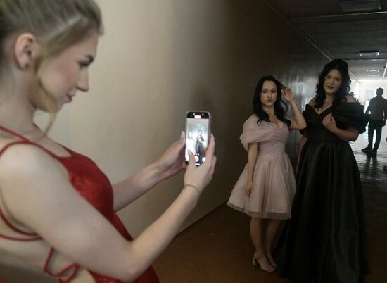 Russia School Graduation