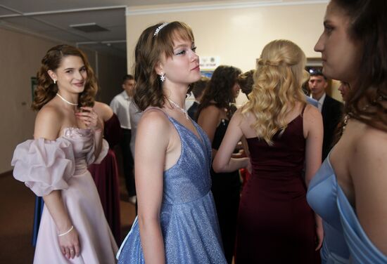 Russia School Graduation