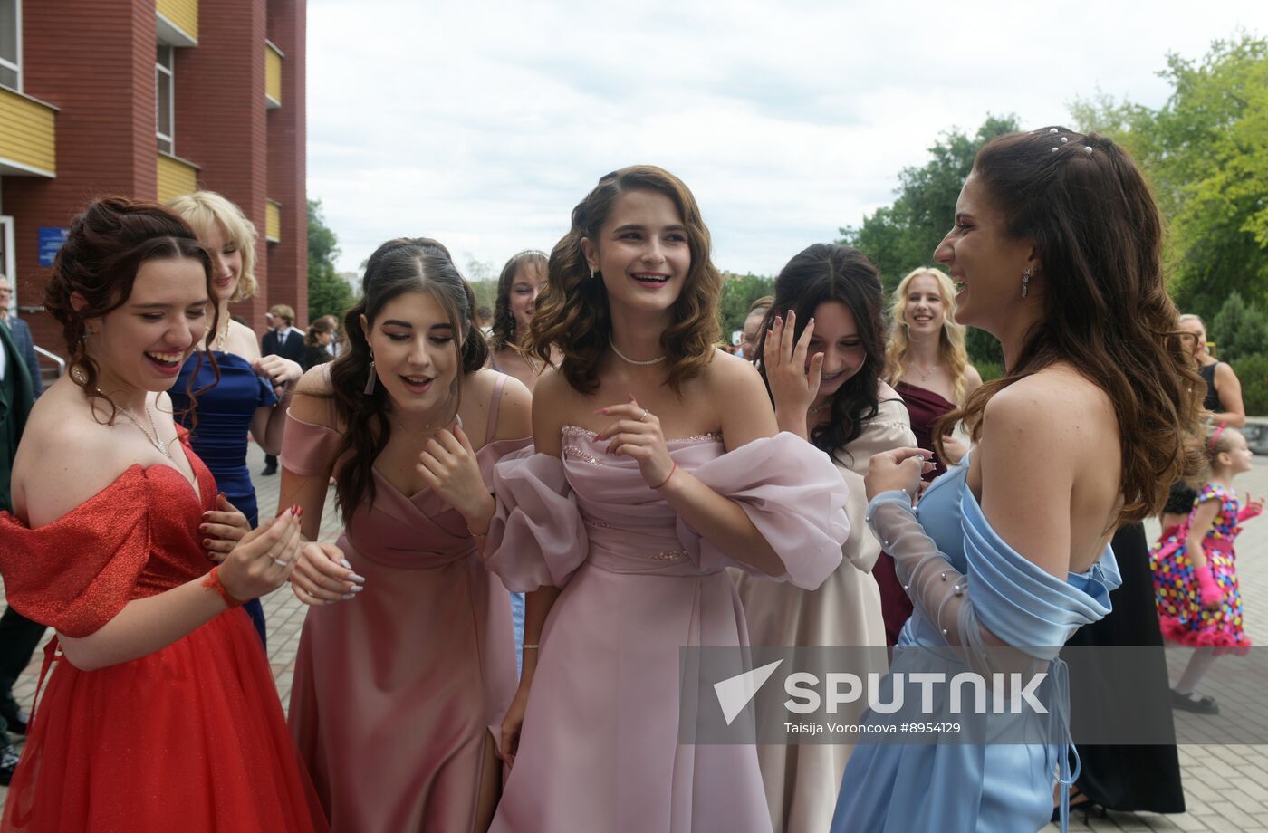 Russia School Graduation