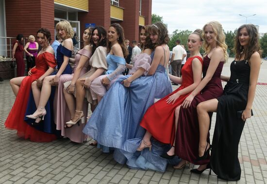 Russia School Graduation