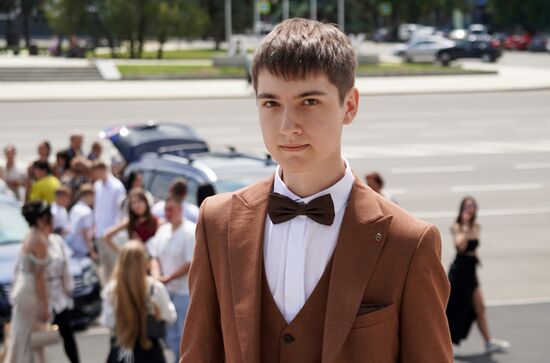 Russia School Graduation