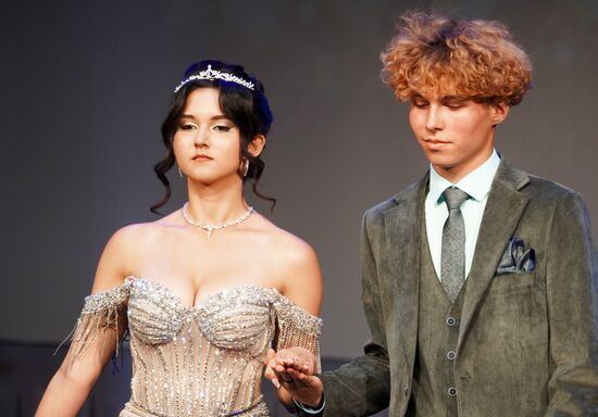 Russia School Graduation