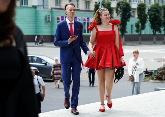 Russia School Graduation
