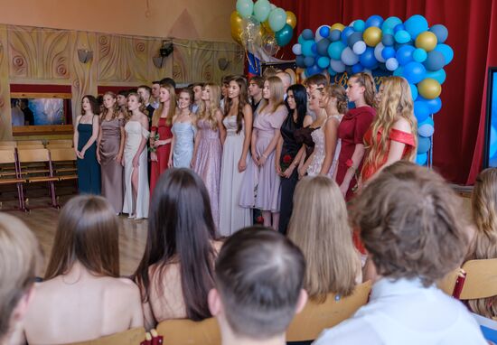 Russia School Graduation